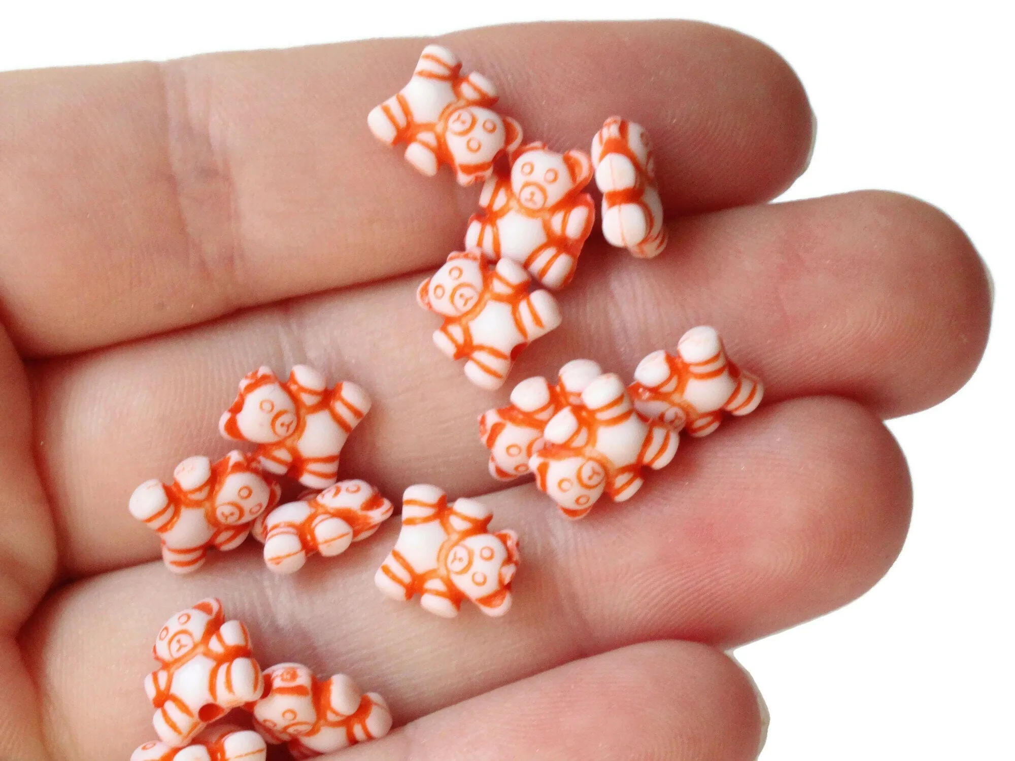 100 9mm Orange Plastic Teddy Bear Beads