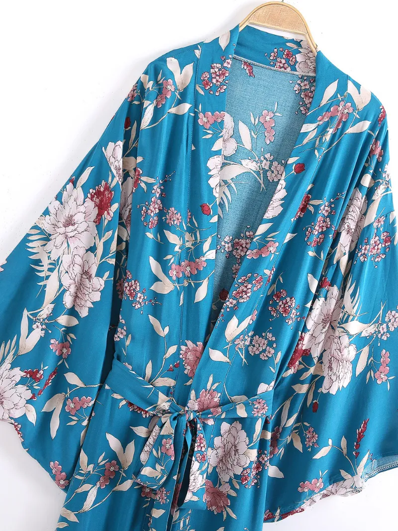 Attractive Cotton V-Neck Bohemian Stylish Kimono Jacket