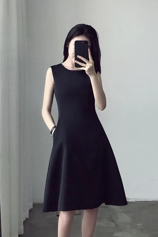 Black sleeveless, slim high-waist a-line dress 190209#