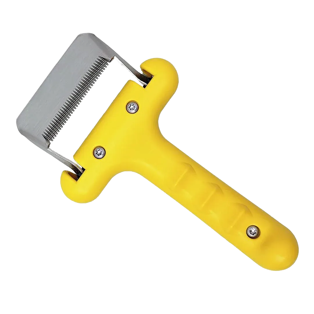 Coat Tender Medium Blade Carding Tool by Jodi Murphy