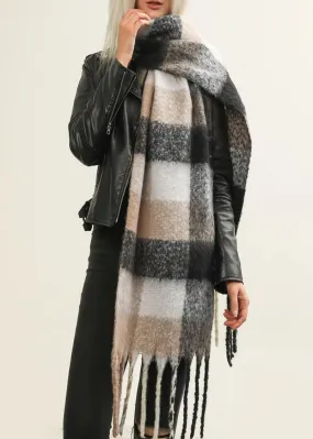 Colorblock Fringe Scarf in Black/Brown