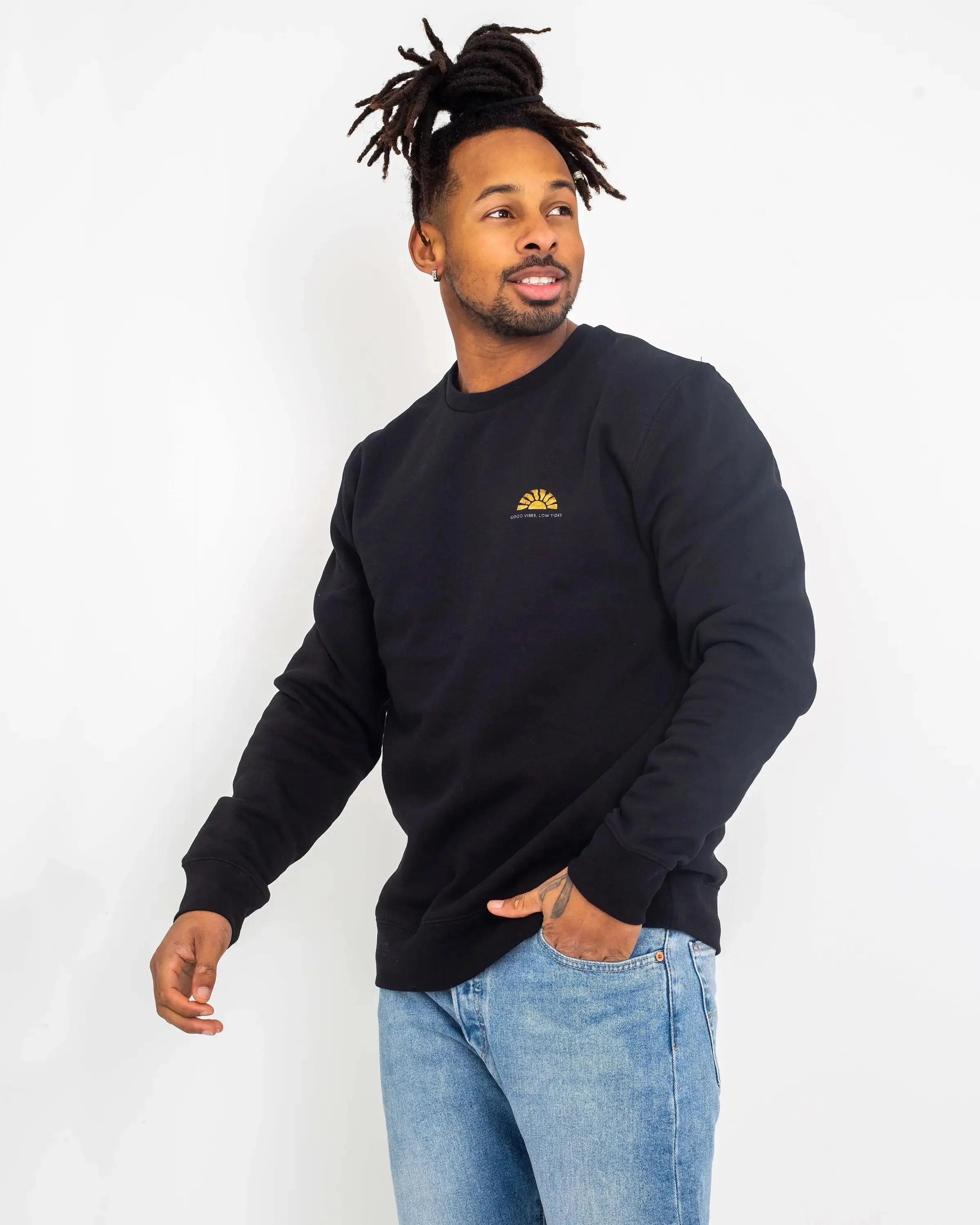 Good Vibes Sweatshirt in Black