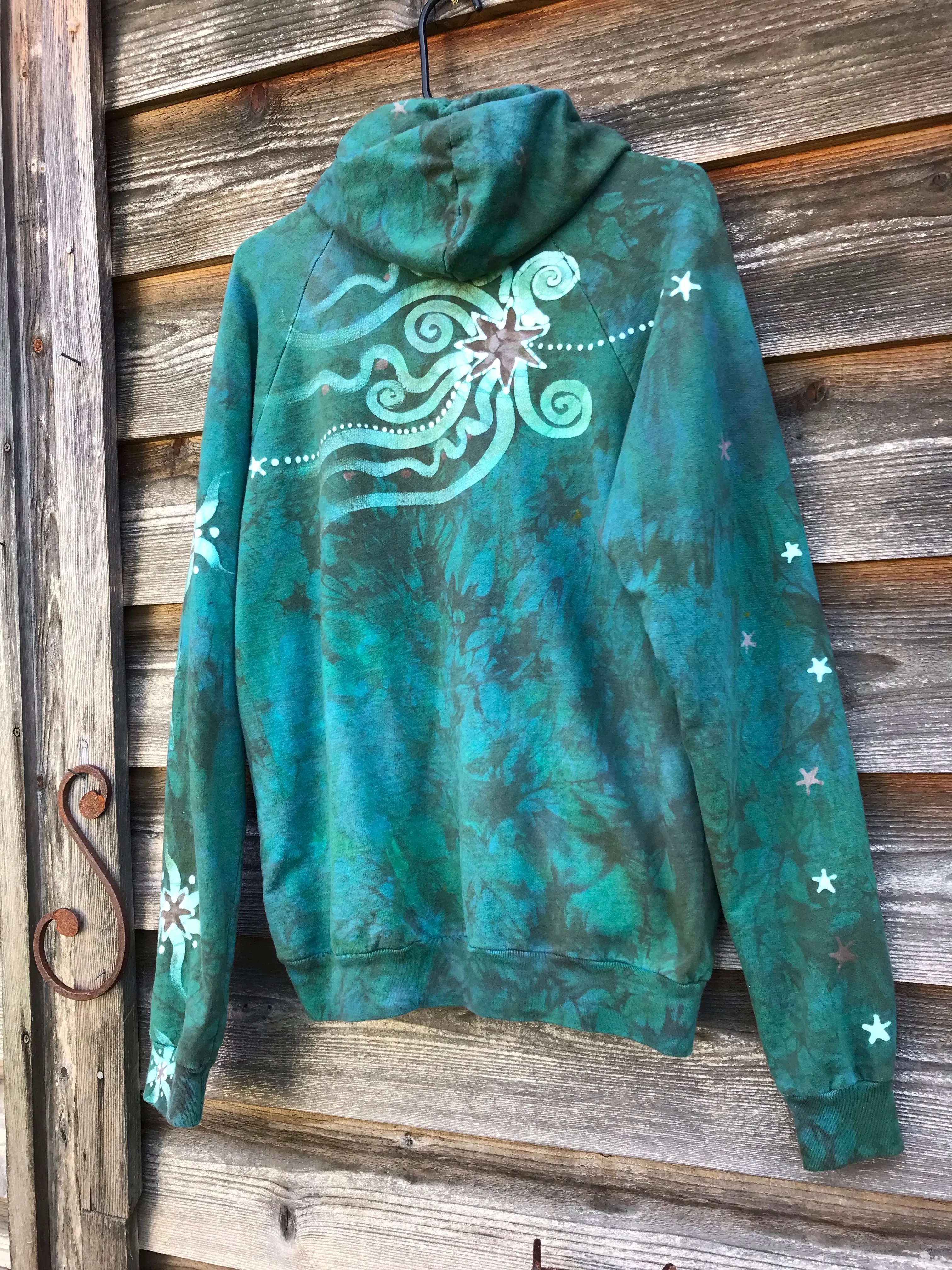 Green Valley Moonbeams Pullover Batik Hoodie in Organic Cotton - Size Medium