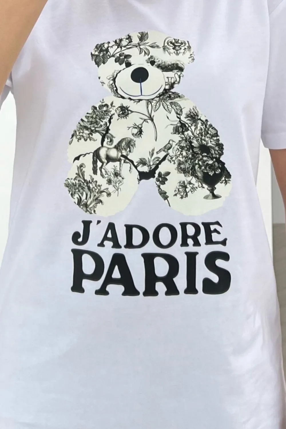 Jadore paris teddy white & black printed tee