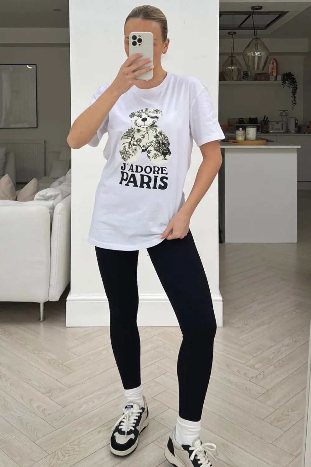 Jadore paris teddy white & black printed tee