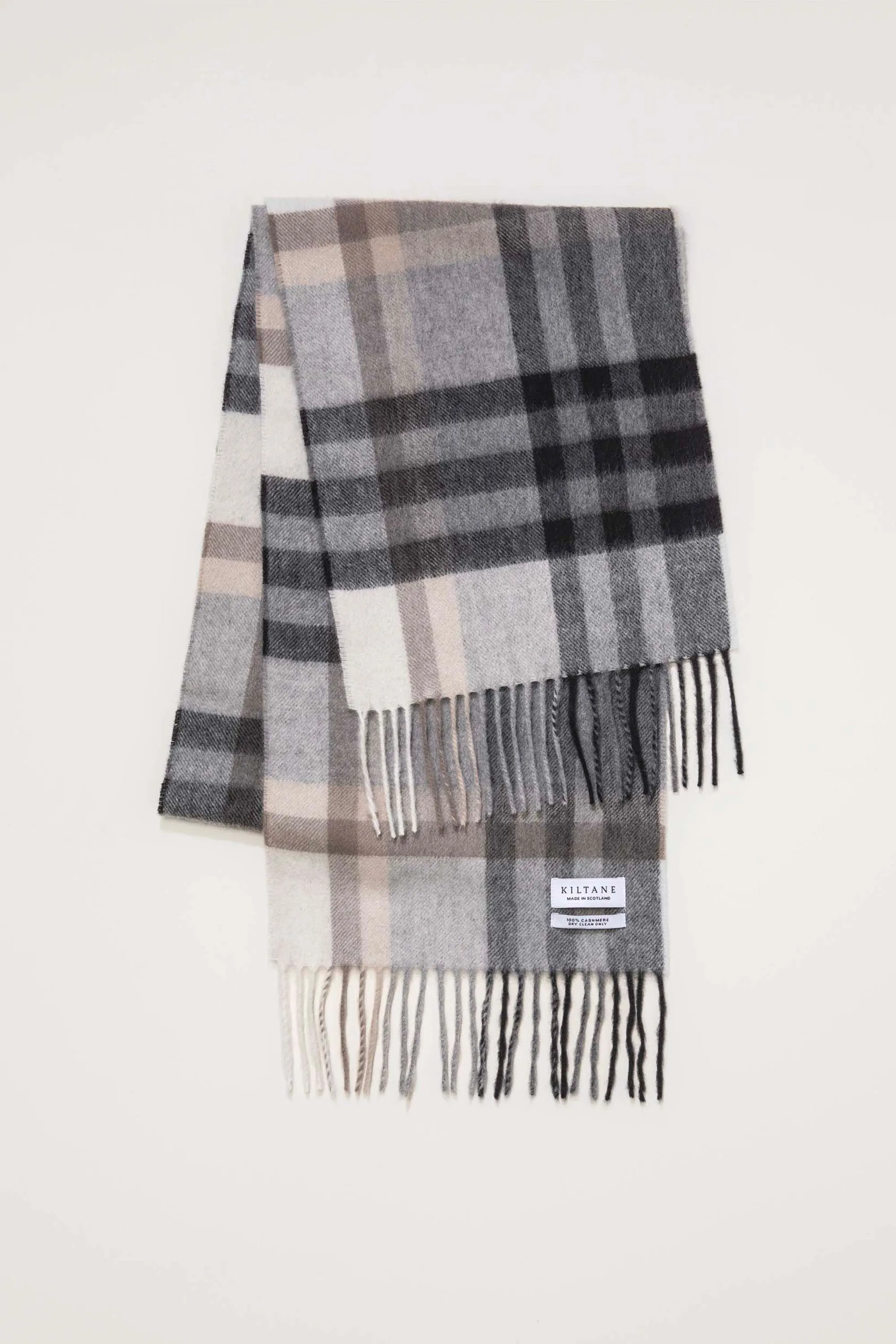 Made in Scotland Tartan 2 Cashmere Scarf - Black Grey