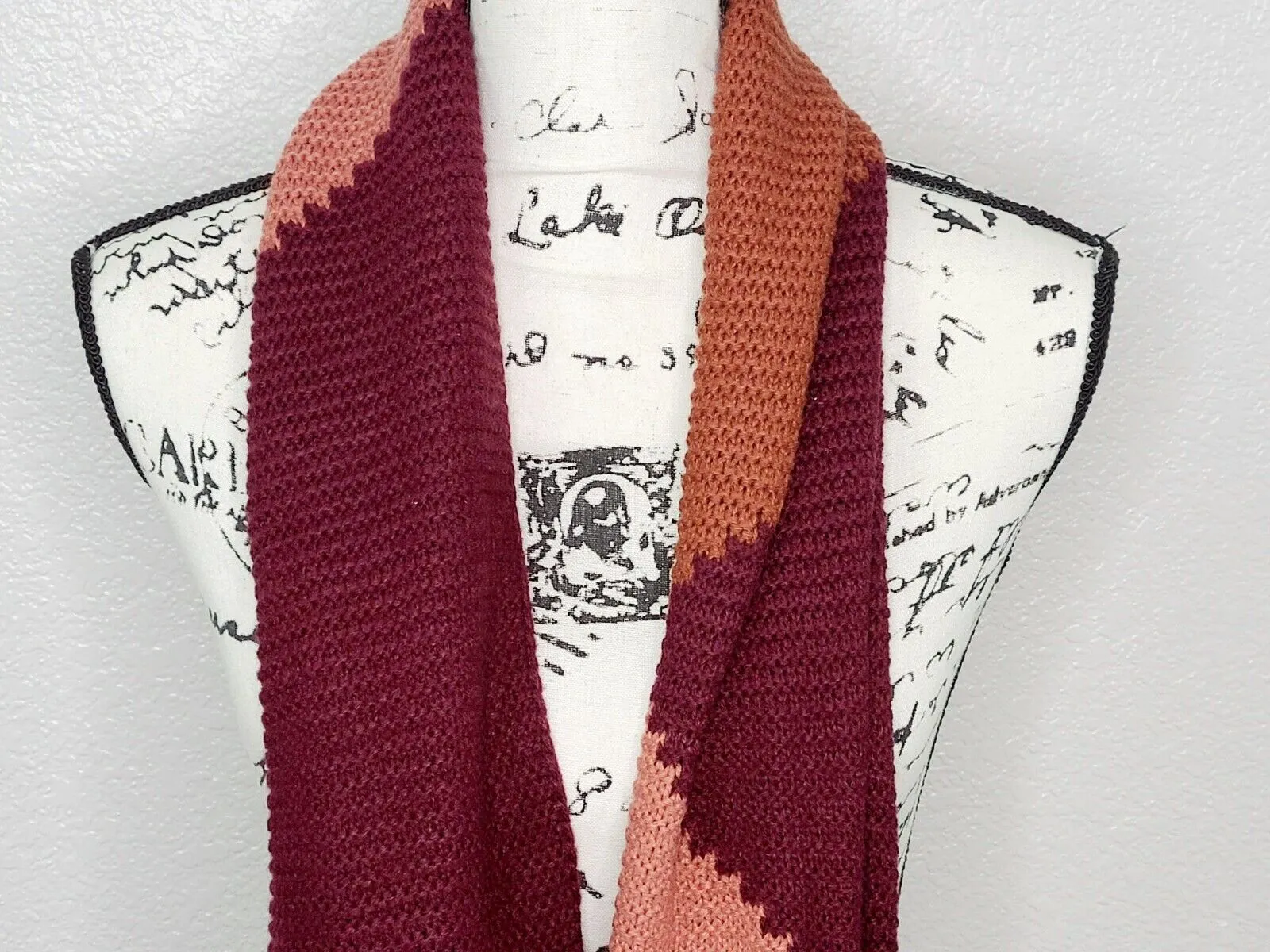 Vince Camuto Women's Ruby Red Wine Chunky Knit Wrap Scarf