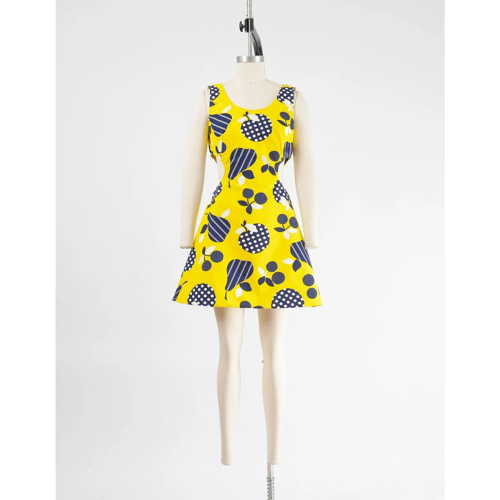 Vintage 60s Mod Yellow Fruit Print Cotton A-line Dress with Midriff Waist Cut Outs size XS S